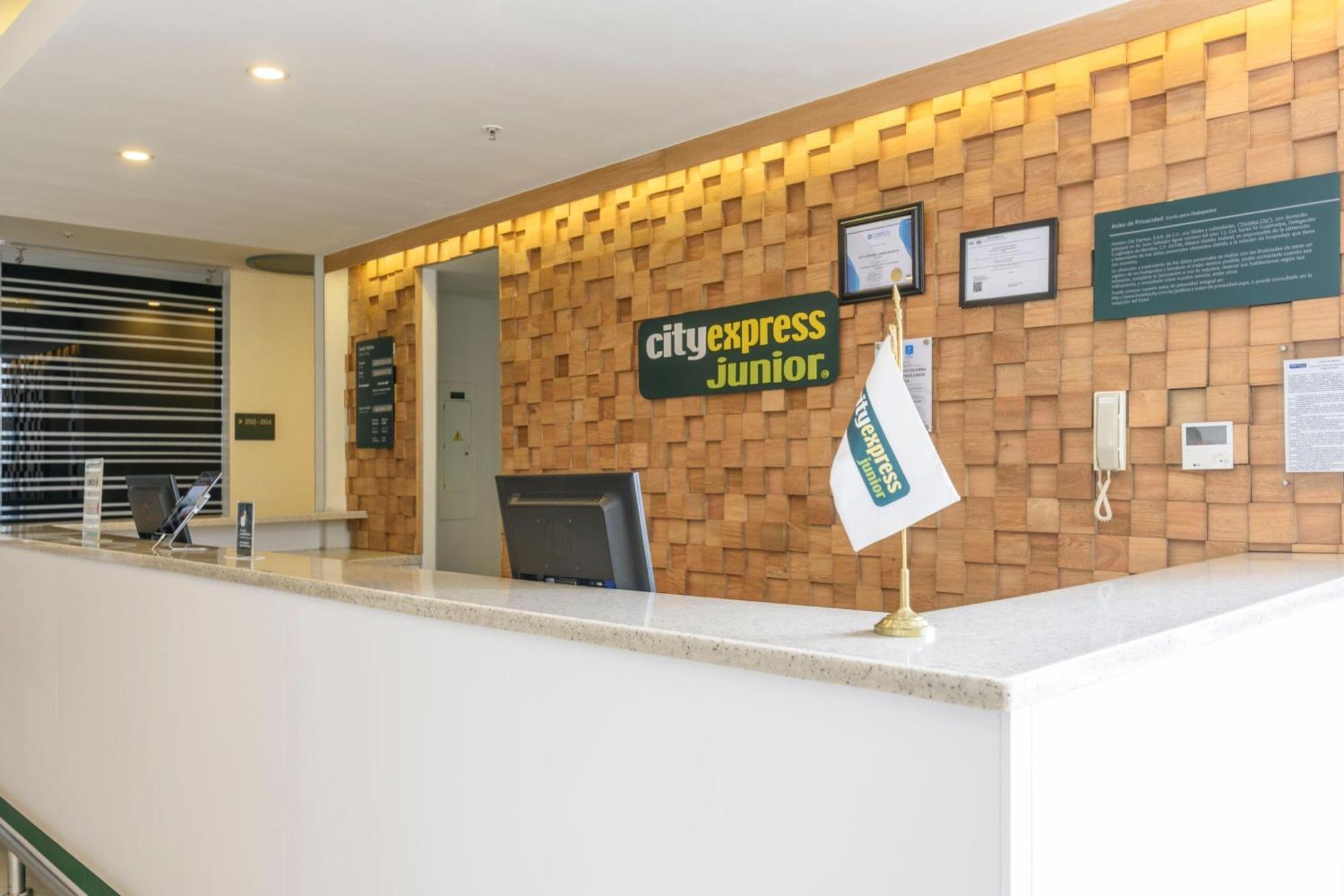 City Express Junior By Marriott Bogota Aeropuerto Otel Dış mekan fotoğraf